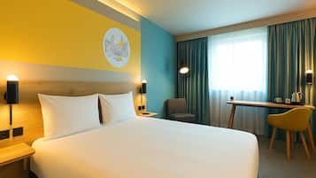 Double Room | Select Comfort beds, desk, laptop workspace, blackout drapes