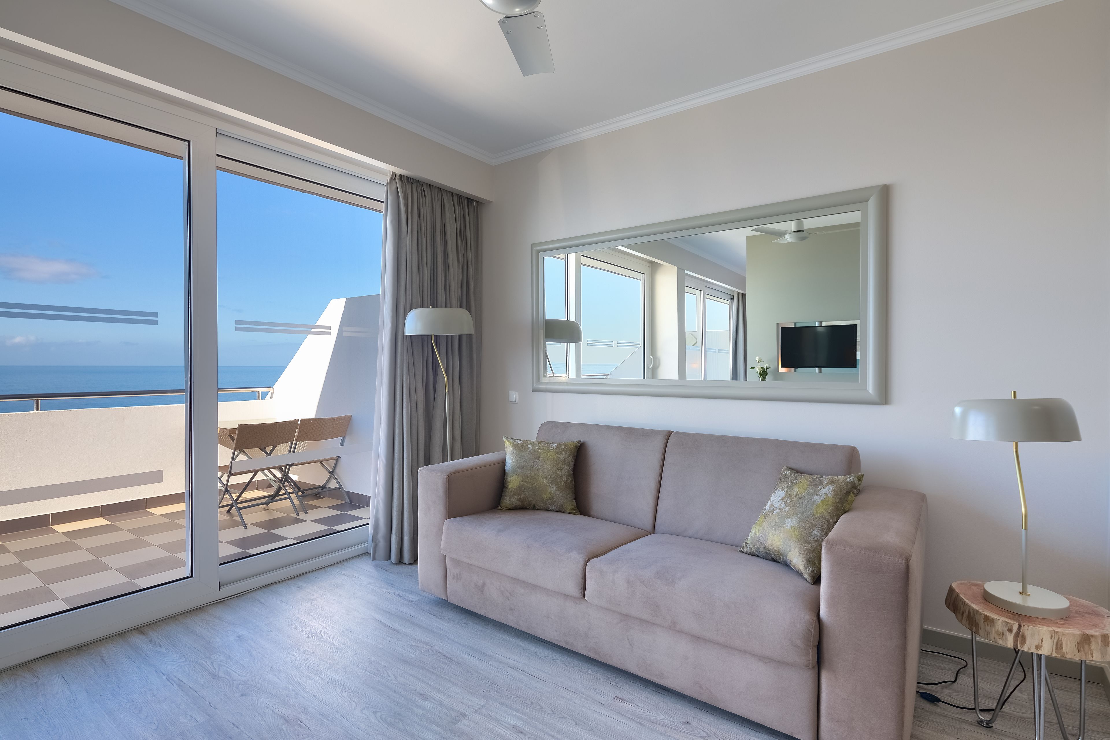 1 bedroom, minibar, in-room safe, desk