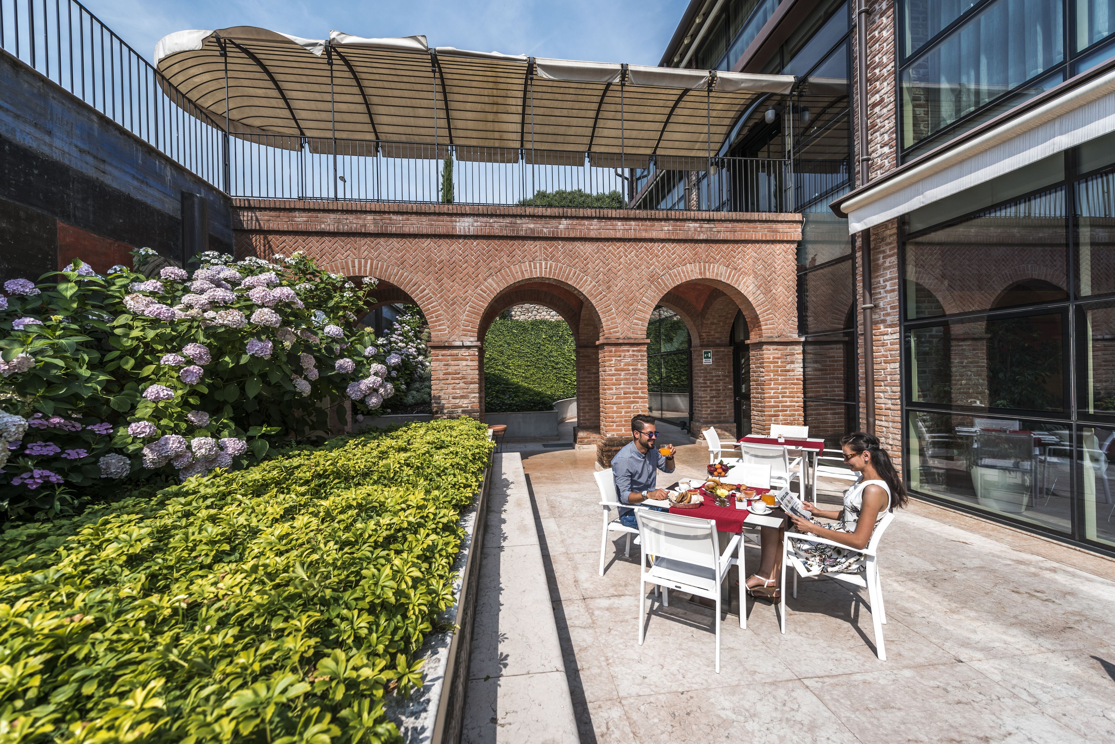 daily buffet breakfast (eur 10 per person)