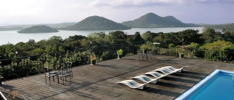 Outdoor pool, pool loungers