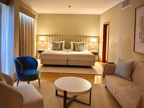 Magnolia Suite | 1 室のベッドルーム、ミニバー、セーフティボックス (室内)、WiFi (無料)