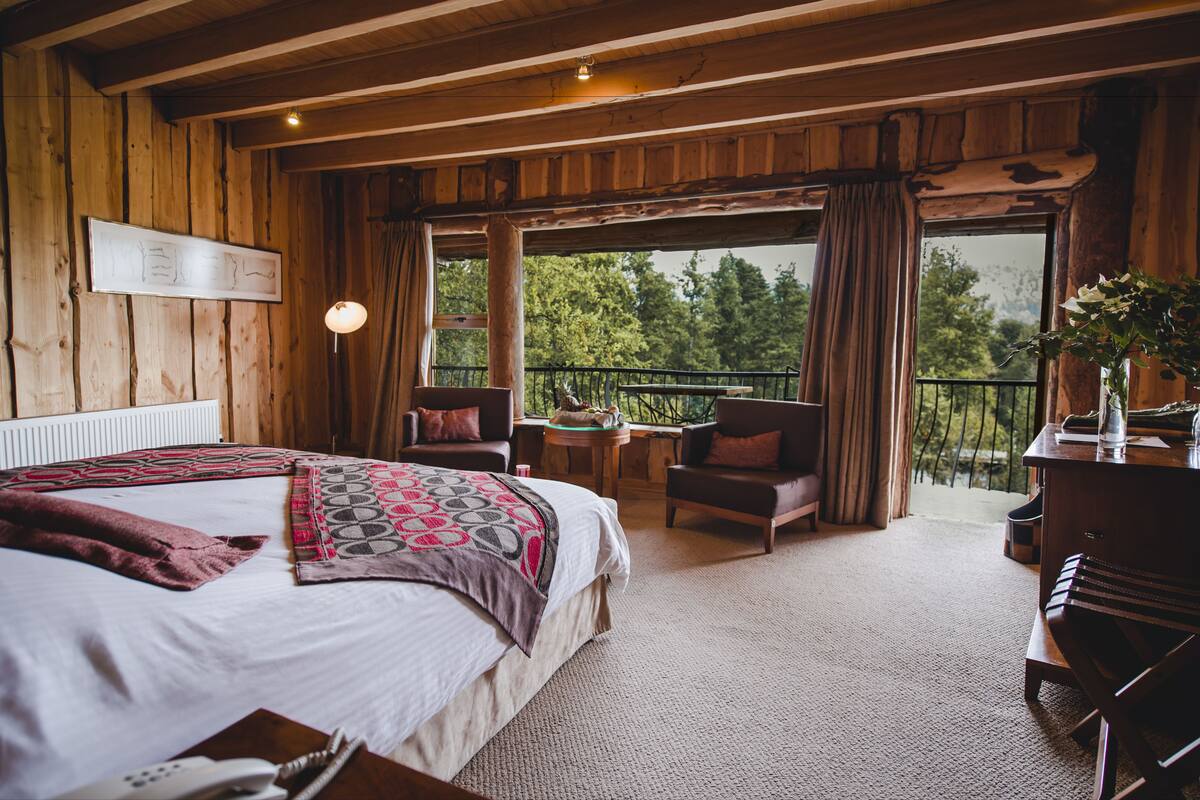 1 bedroom, minibar, in-room safe, internet