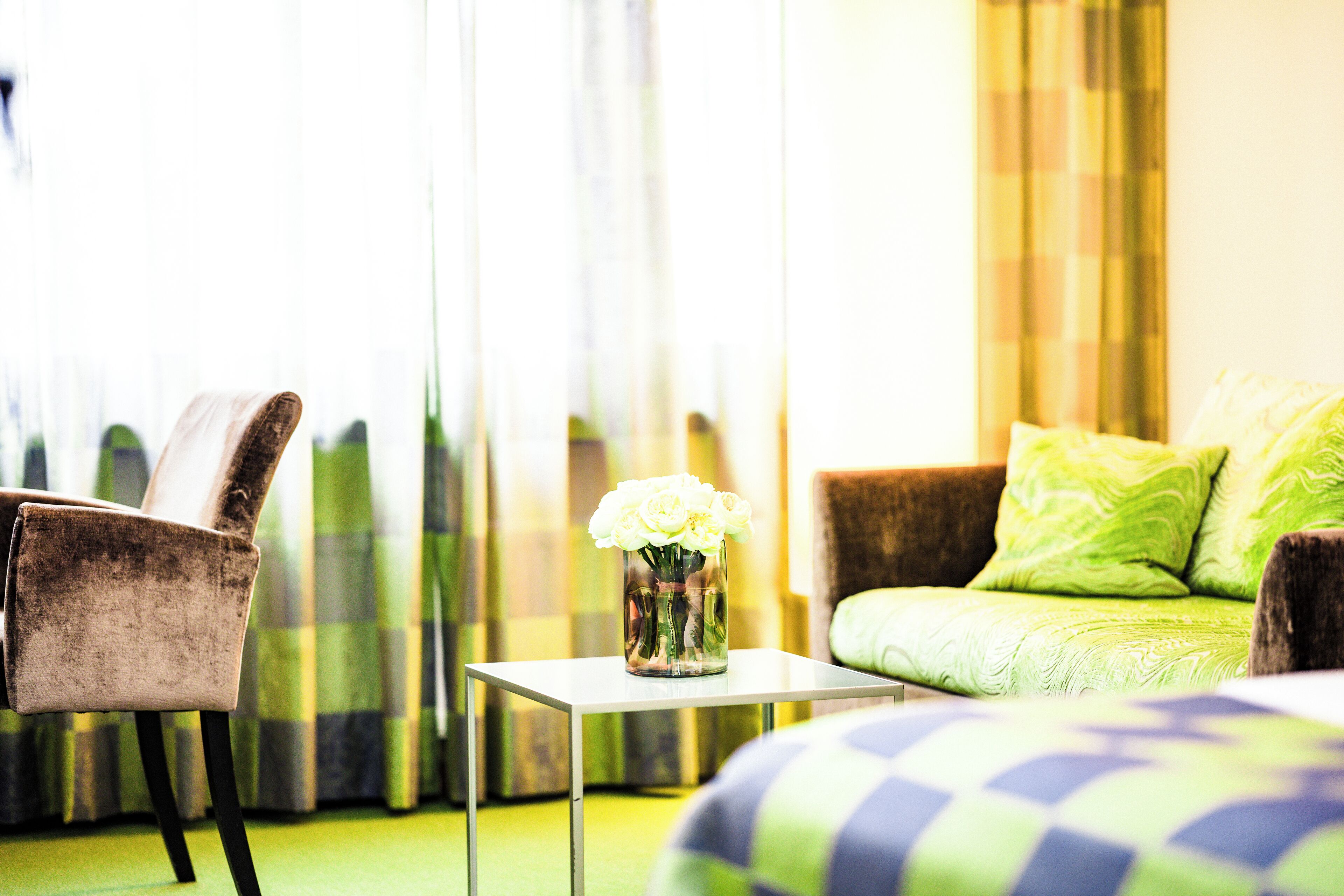 junior suite, 1 bedroom | 1 bedroom, hypo-allergenic bedding, minibar, in-room safe