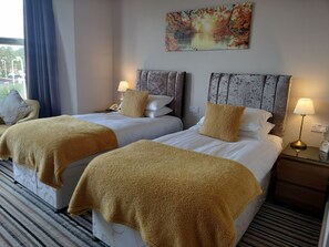 ダブルまたはツインルーム エンスイート (B&B) | 旅行用ベビーベッド、ベッドシーツ