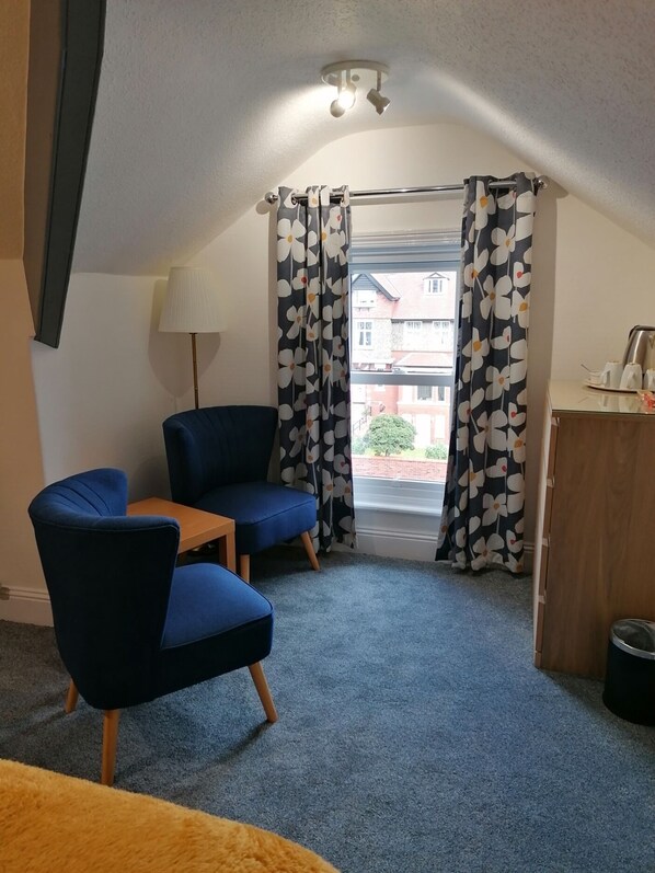 Triple Room, Ensuite (3 People - B&B) | Free WiFi
