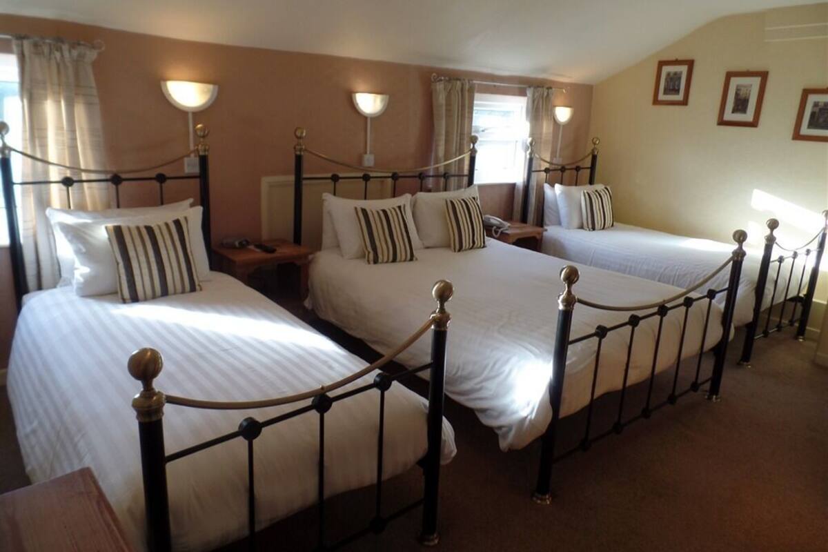 Suite, Ensuite (4 Persons)