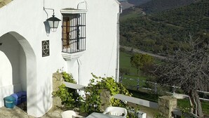 Unclassified image, 2 of 68, button - Hotel del Carmen (Prado del Rey)