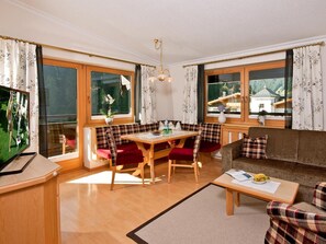 Plasma TV - Hotel Jakober (Tux)