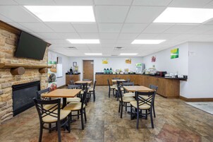 Desayuno buffet incluido todos los días 