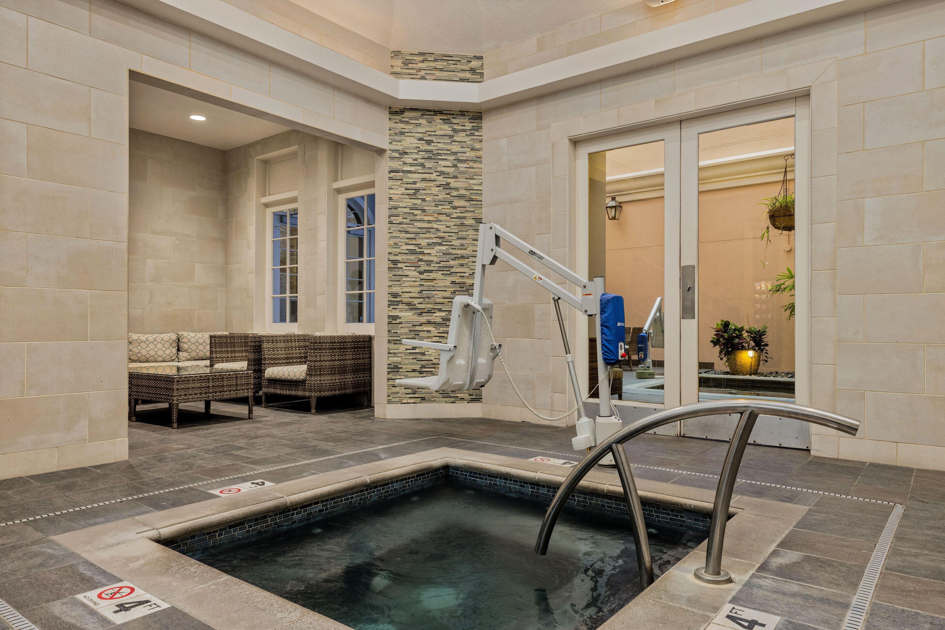 indoor spa tub