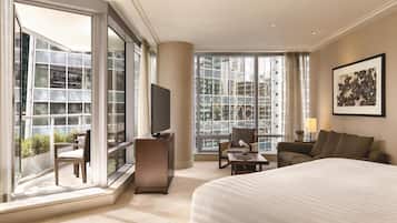 Premium-sengetøj, minibar, pengeskab på værelset, skrivebord