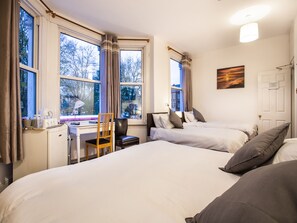 Room - Greenland Villa (London)