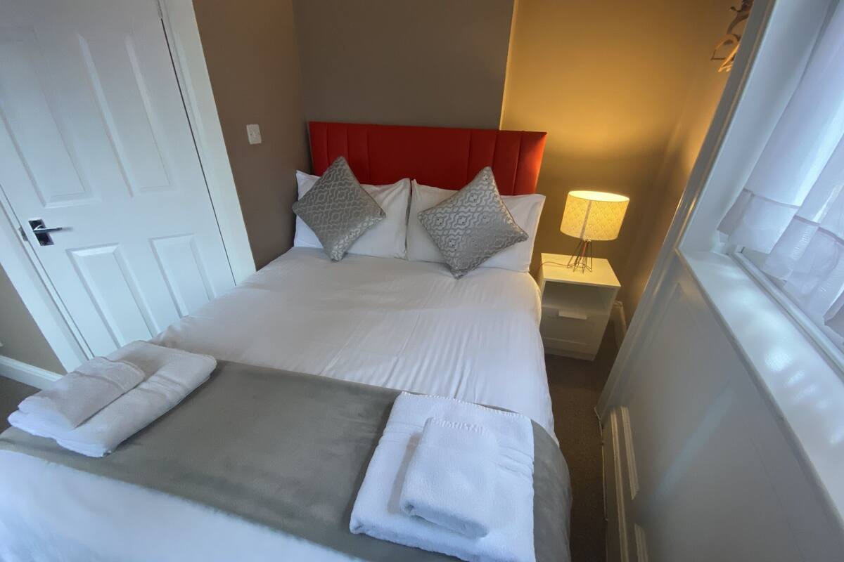 Economy-Doppelzimmer, mit Bad (Small Ground Floor)