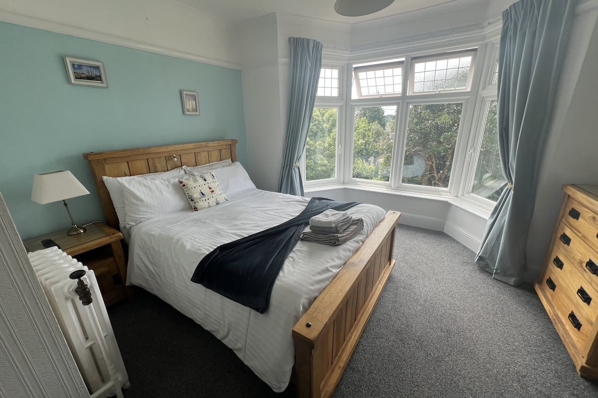 Double Room, Ensuite (Charlestown room)