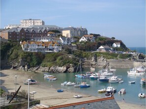 Exterior - The Harbour (Newquay)