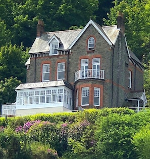 Miscellaneous - Highcliffe House (Lynton)