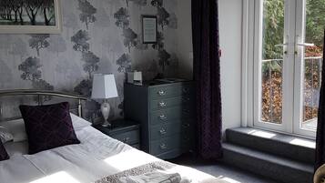 Premier Double Room, Ensuite | WiFi