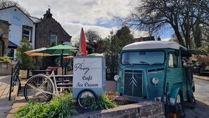 Food and drink - The Priory (Preston)