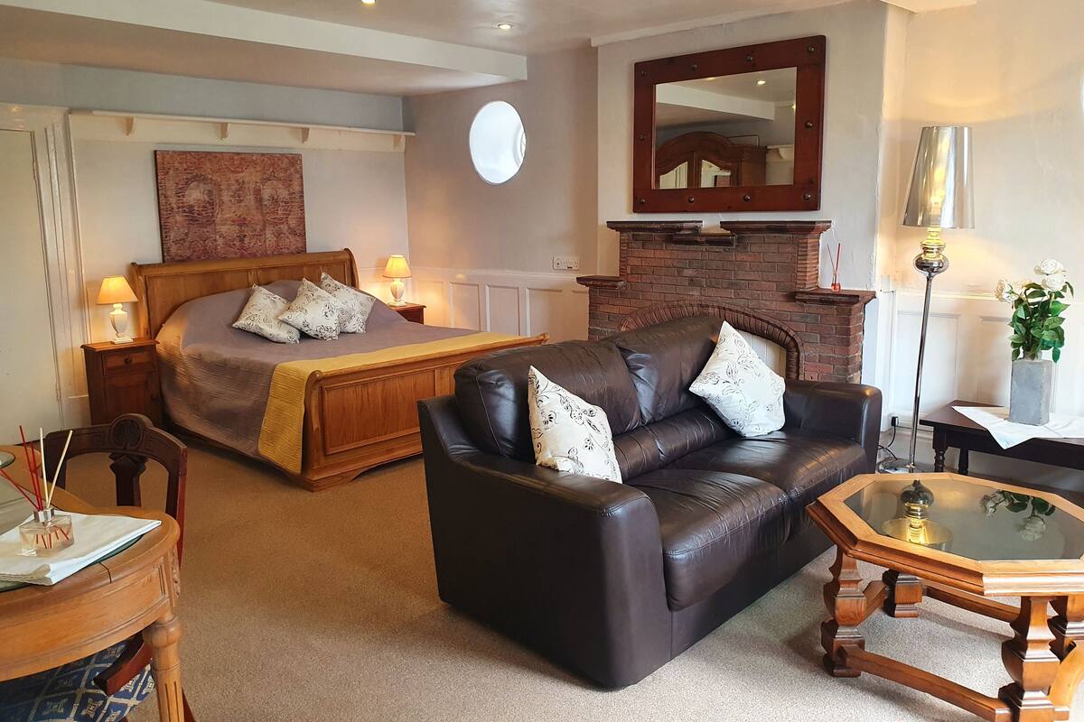 Luxury Suite, Ensuite (double occupancy)