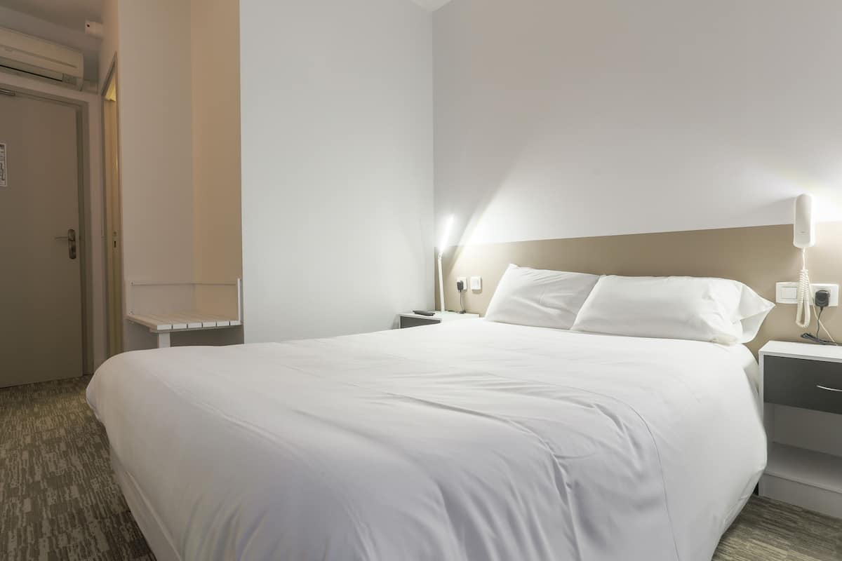 Classic Double Room, Ensuite