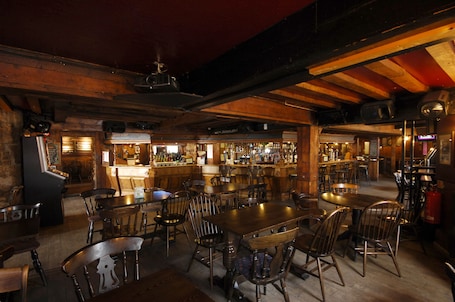 Bar (en la propiedad)