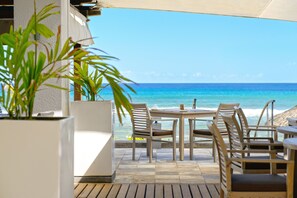 2 Restaurants, Frühstück, Mittagessen, Abendessen, internationale Küche