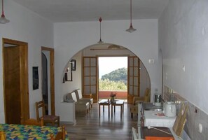 Basic Apartment, 4 Bedrooms | Living room - Ipsia Apartments (Corfu)