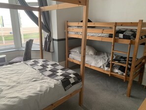 Suite, salle de bain attenante (2 Adults & 2 Children)