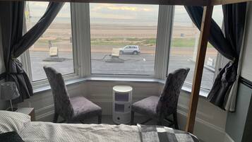 Svíta - með baði (2 Adults & 2 Children) | Útsýni frá gististað