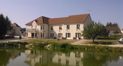 Hotel Orée des Châteaux