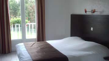 Decoración individual, mobiliario individual, escritorio
