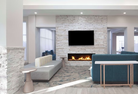 Lobby. Hilton Garden Inn Shreveport
