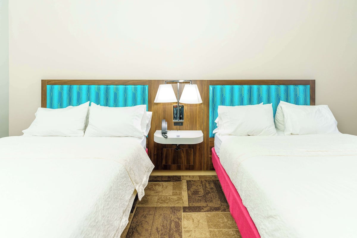 in-room safe, blackout curtains, soundproofing, iron/ironing board