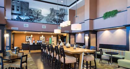 Hampton Inn & Suites Danville