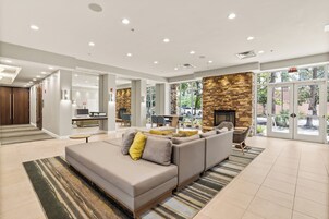 Sala de estar en el lobby