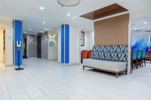 Holiday Inn Express Hotel & Suites Memphis/Germantown by IHG