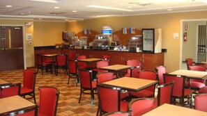 Free daily full breakfast 