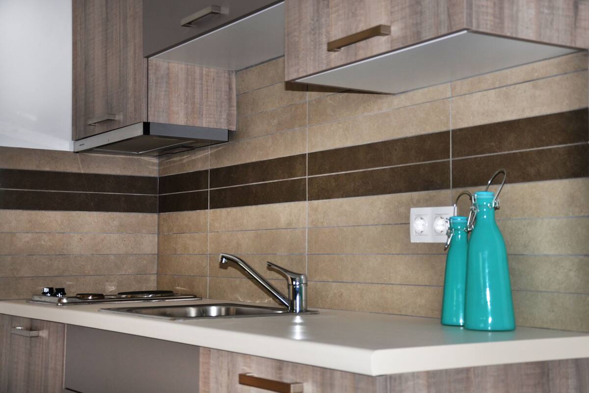 superior apartment | private kitchen | fridge, dishwasher, electric kettle, cookware/dishes/utensils