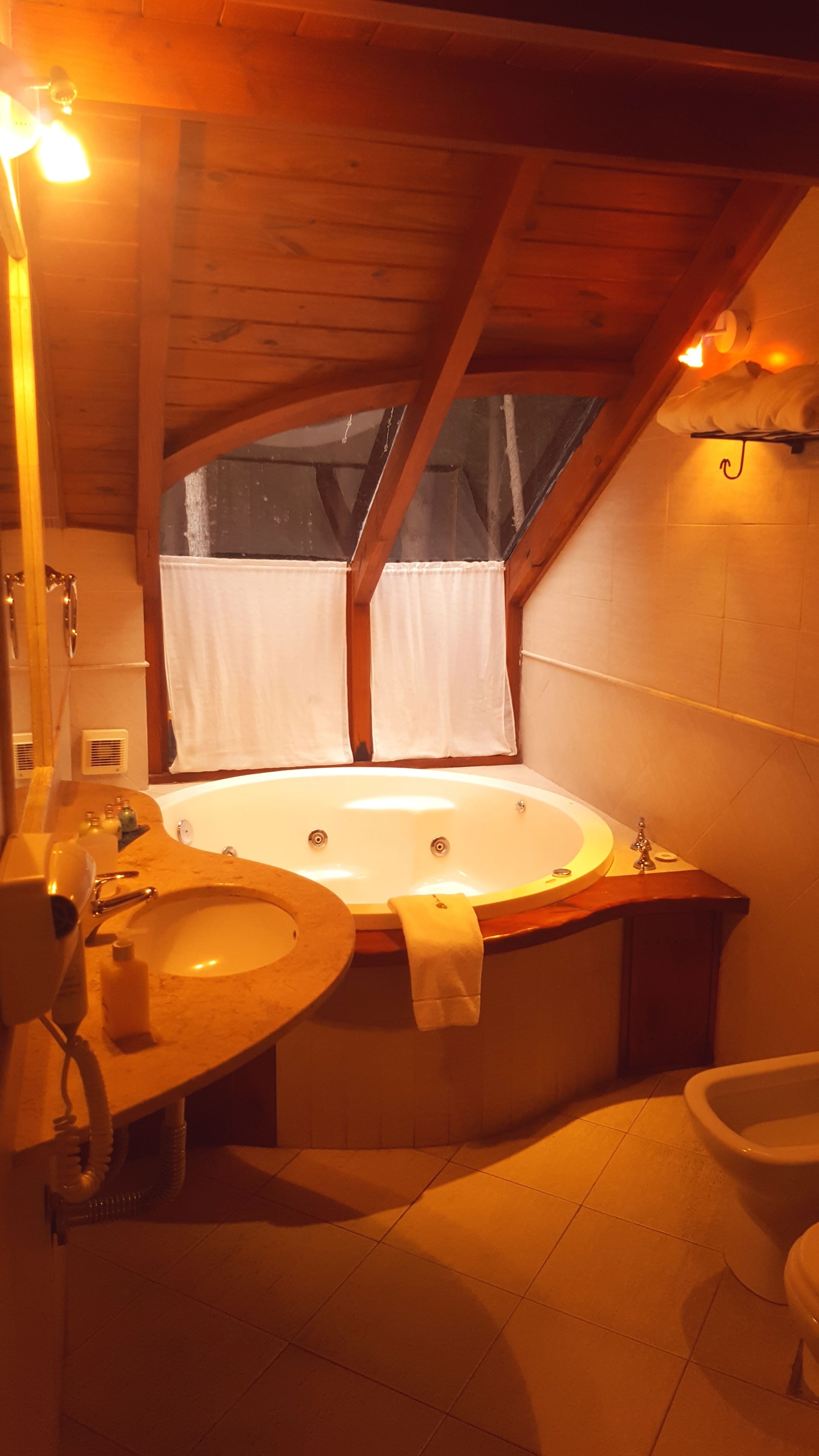 duplex, 1 king bed | jetted bathtub