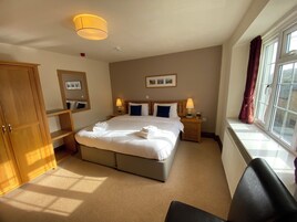 Wifi gratis y ropa de cama