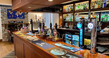 The Globe Inn