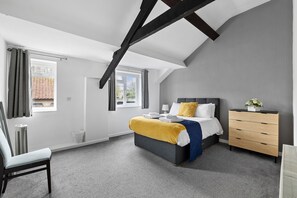 Luksusleilighet, privat bad, byutsikt