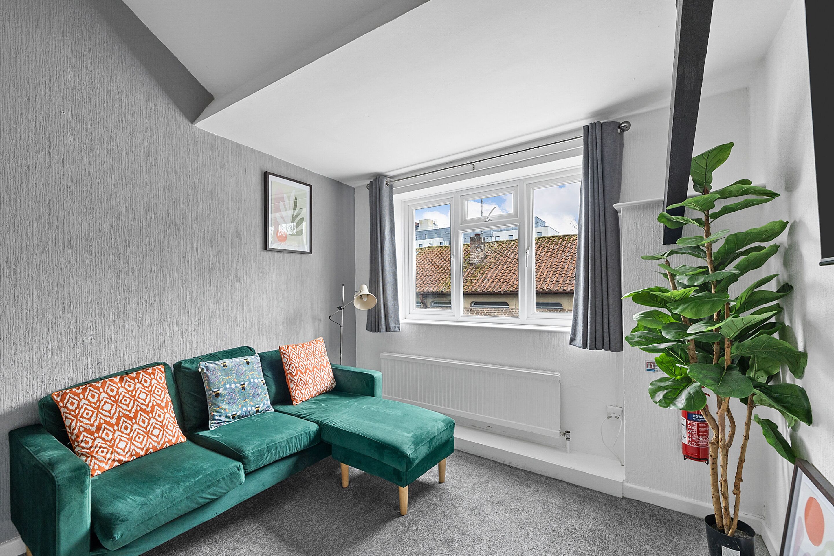 Luxury Apartment, Private Bathroom, City View | Lounge