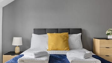 Luxury Apartment, Private Bathroom, City View