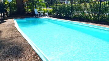 Outdoor pool, sun loungers