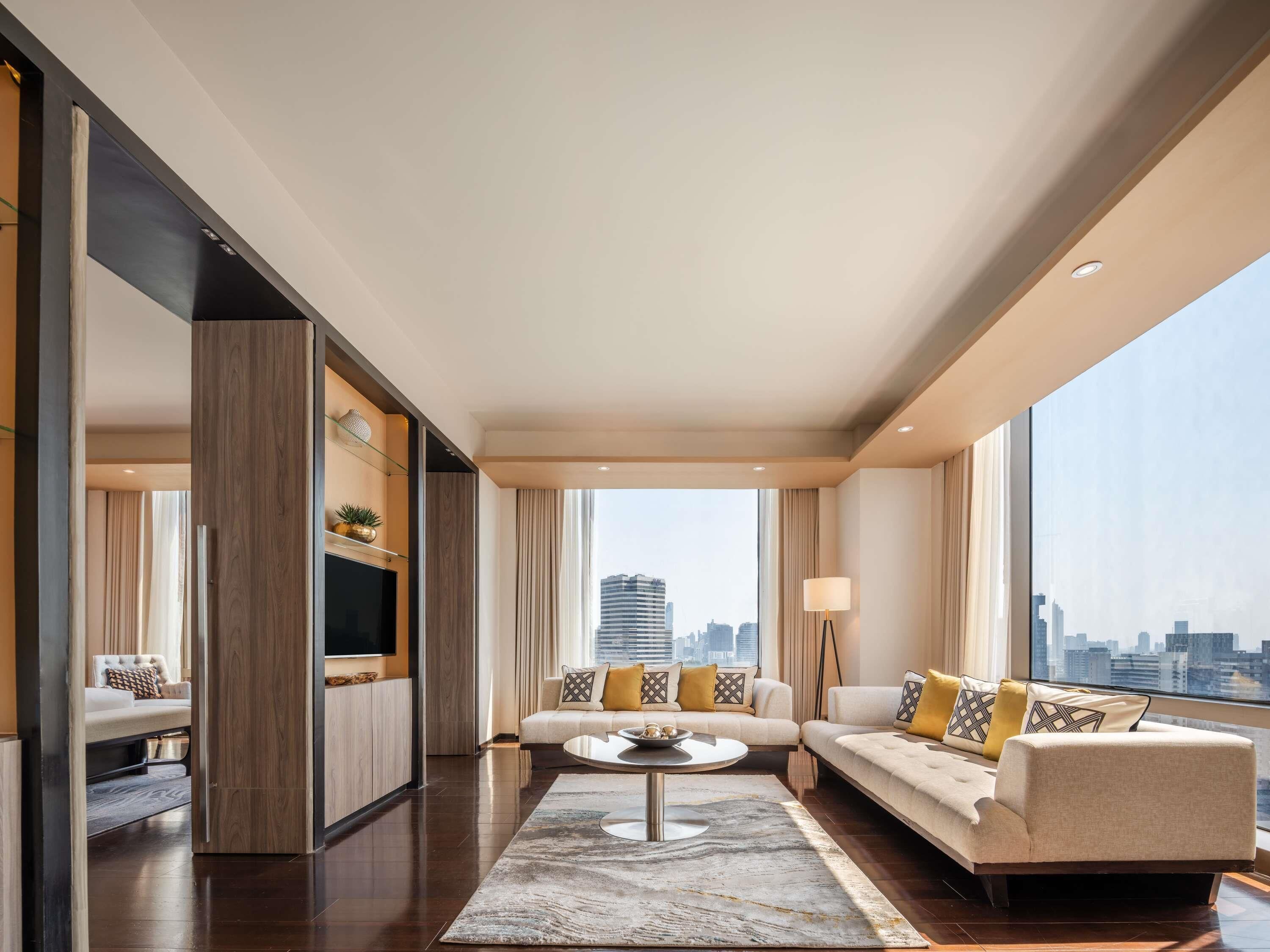 Premium bedding, Select Comfort beds, minibar, in-room safe