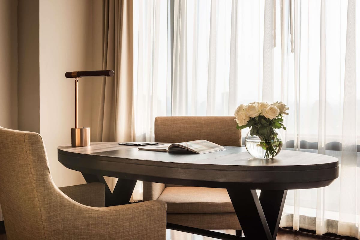 Premium bedding, Select Comfort beds, minibar, in-room safe