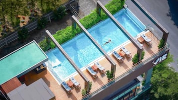 Outdoor pool, pool umbrellas