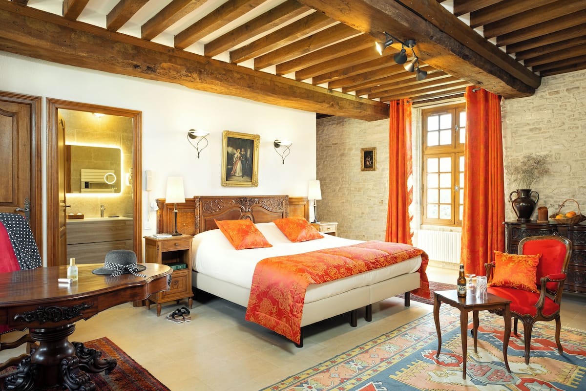 Junior suite | 1 slaapkamer, luxe beddengoed, individueel gedecoreerd