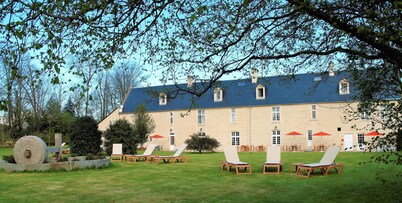 Hotel Manoir de Mathan